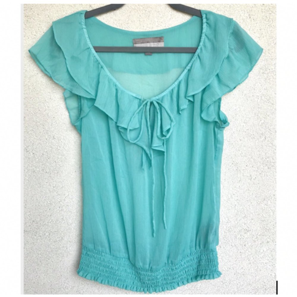 ๐5/$25๐ Vanity Teal Short Sleeve Ruffle Top - Picture 1 of 11